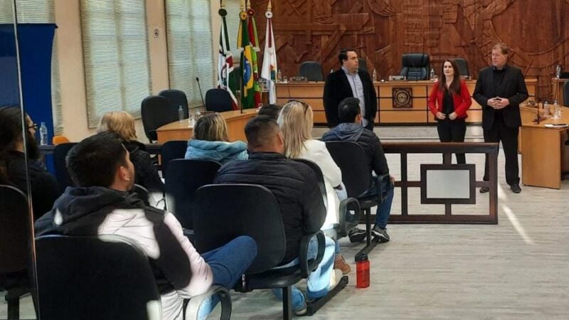 Capacitação prepara candidatos a conselheiros tutelares