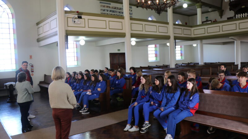 Colégio Froebel participa do Circuito de Palestras da Procuradoria da Mulher