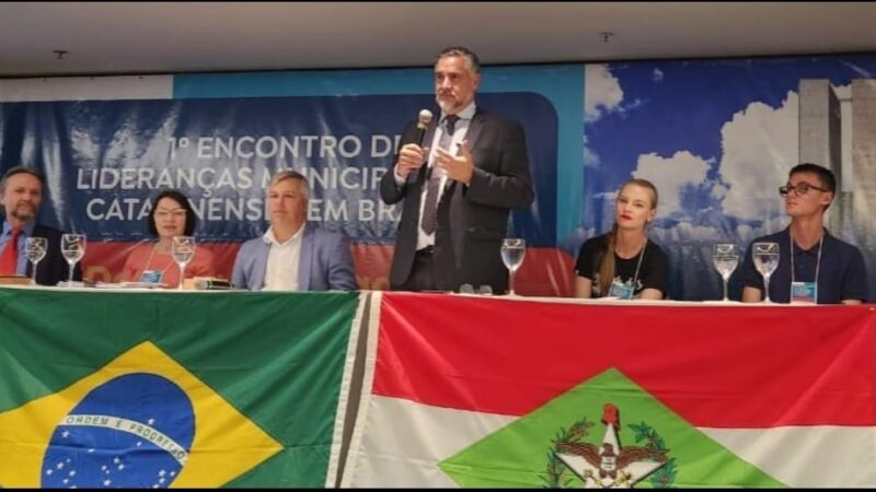 Jaciara Machuga o 1º Encontro de Lideranças Municipalistas Catarinenses em Brasília