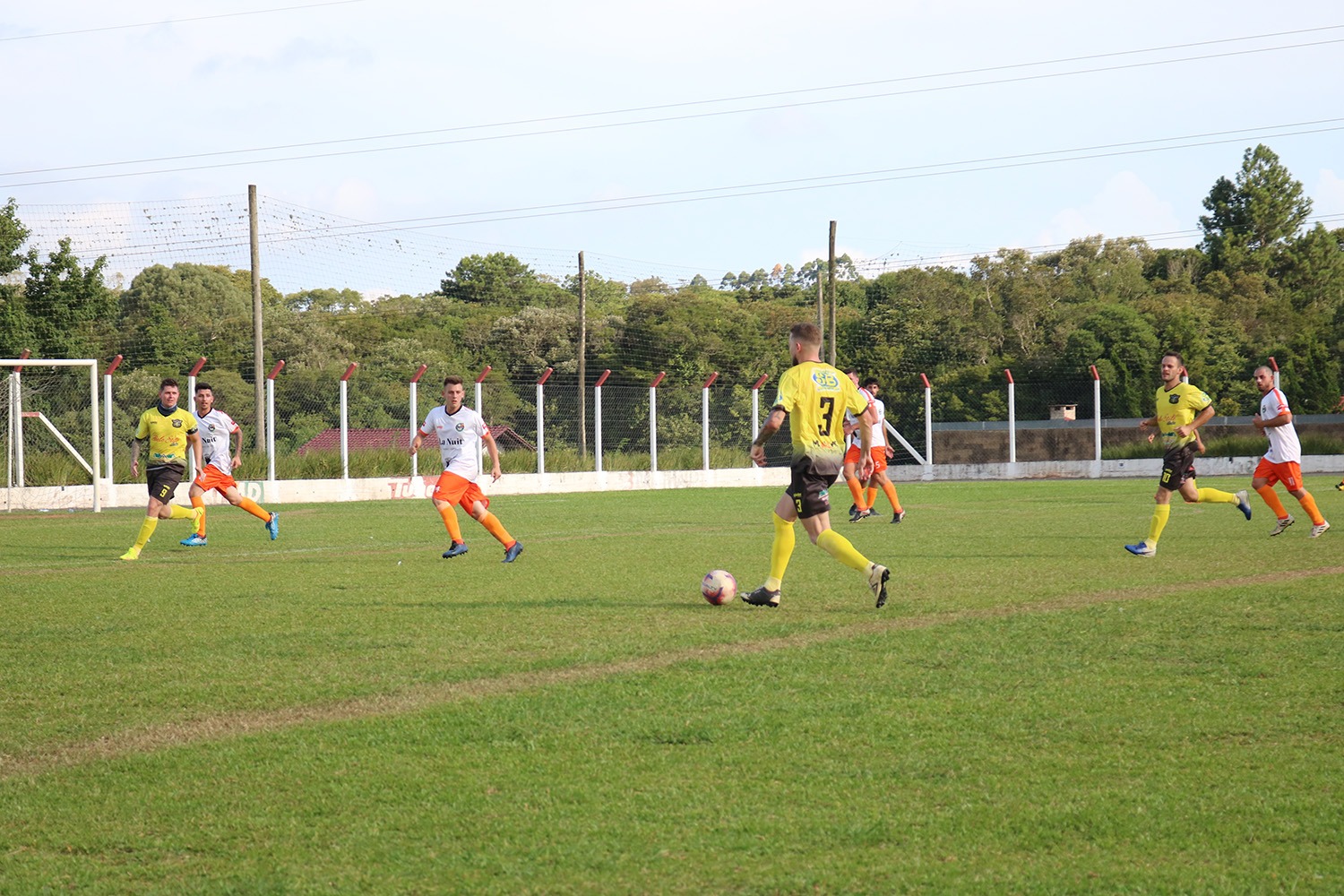 Prefeitura inicia Campeonatos Municipais de Futebol