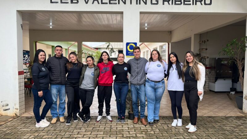 Escola Valentim Gonçalves Ribeiro se destaca no Desafio Quero Ser Economista 2024