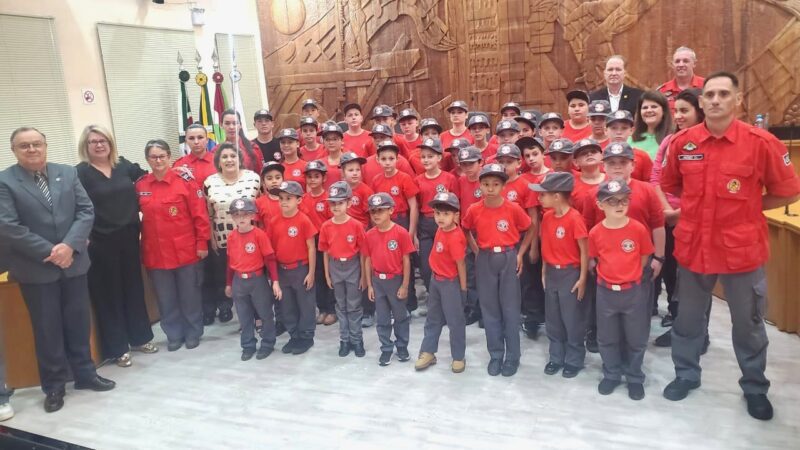 Formatura de Bombeiros Voluntários Mirins de São Bento do Sul