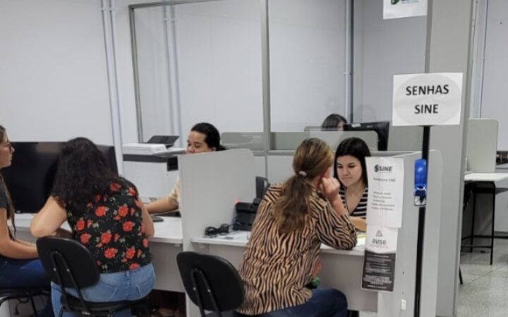 SINE oferece mais de 100 vagas de emprego