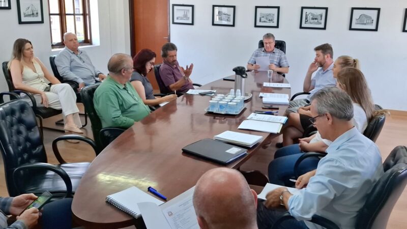 Prefeito faz proposta de 5% de reajuste dos servidores de São Bento do Sul