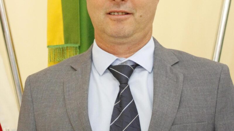 Vereador Laércio Batista destina recursos para aquisição de veículos da saúde e melhoria de serviços