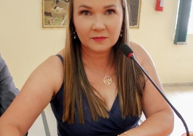Vereadora Solange Agostinho destina emenda impositiva para melhorias na saúde de Santa Terezinha