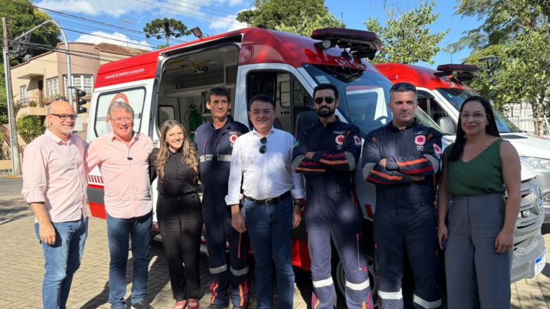 São Bento do Sul recebe nova ambulância para o SAMU