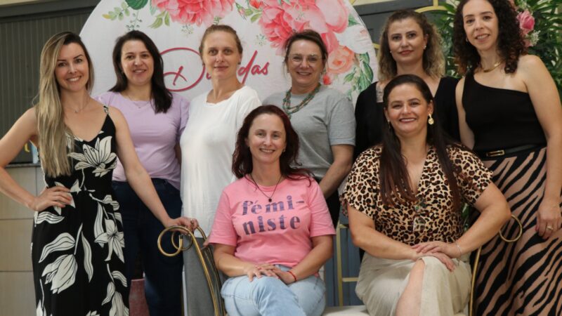 Comemoração do dia da Mulher reune cidadãs Papanduvense!