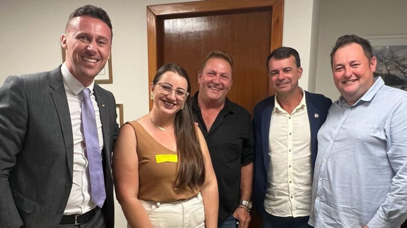 Vereadores de Santa Terezinha participam de curso e buscam recursos em Florianópolis