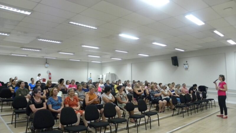 Mulheres buscam qualidade de vida através do programa Climatério
