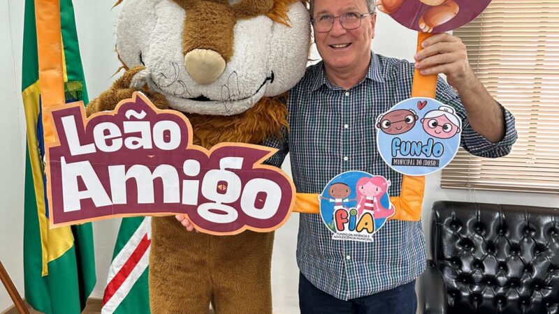 Encontro sobre a campanha Leão Amigo mobiliza servidores municipais