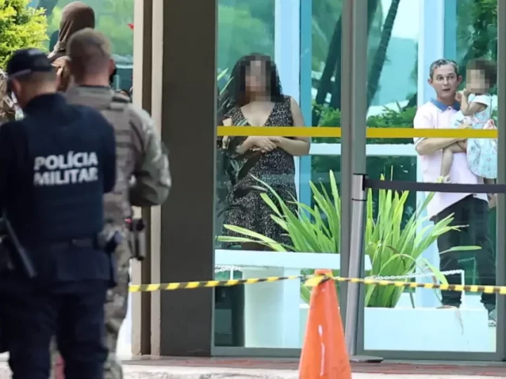 Homem é preso suspeito de portar explosivo em ministério