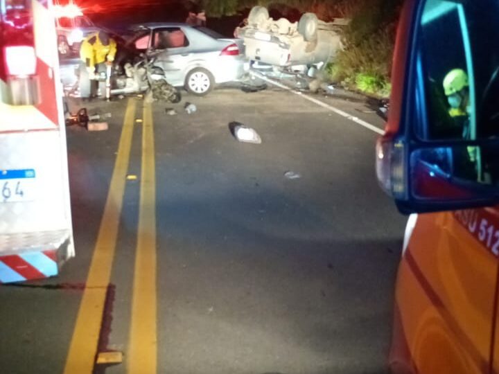 Homem morre em colisão frontal entre carro e caminhonete na SC-112, em Rio Negrinho