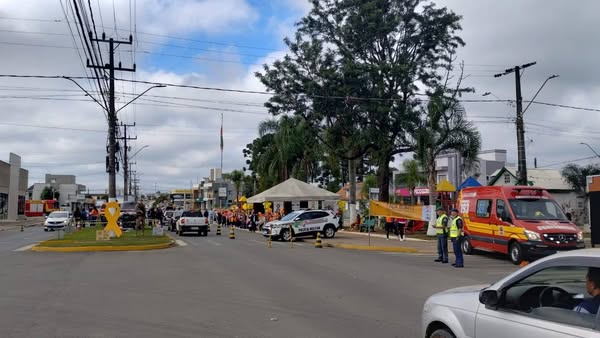 Blitz Educativa em Papanduva reforça a importância da conscientização no trânsito e da proteção à infância