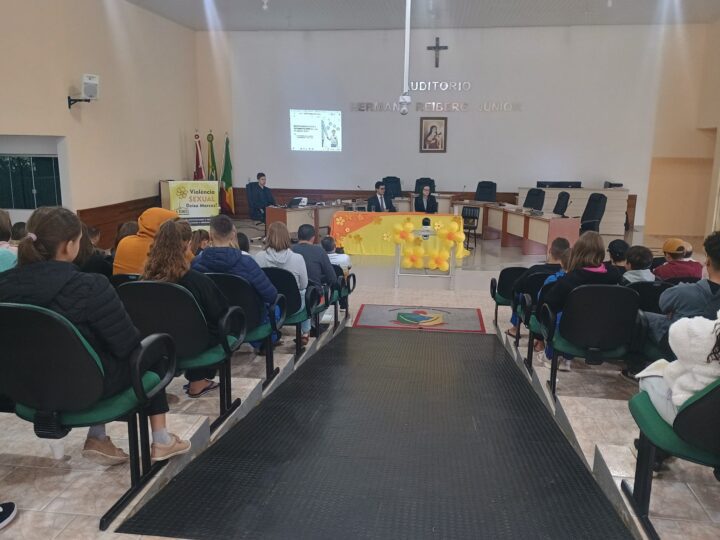 Santa Terezinha promove evento de conscientização contra a exploração sexual infantil em alusão ao “Maio Laranja”