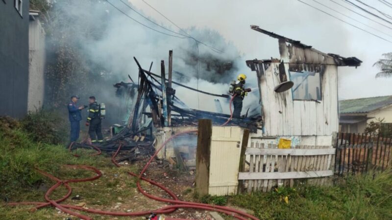 Incêndio criminoso termina com dupla presa em Lages 