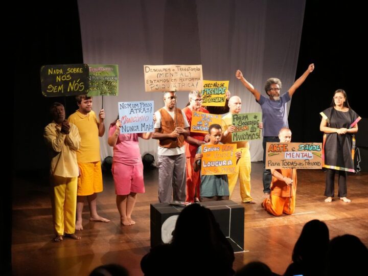 Tarde cultural reúne artistas e encerra Semana da Saúde Mental em Joinville