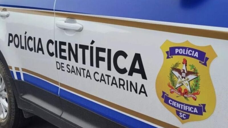 Corpo de mulher natural do RS é encontrado carbonizado no Sul de SC