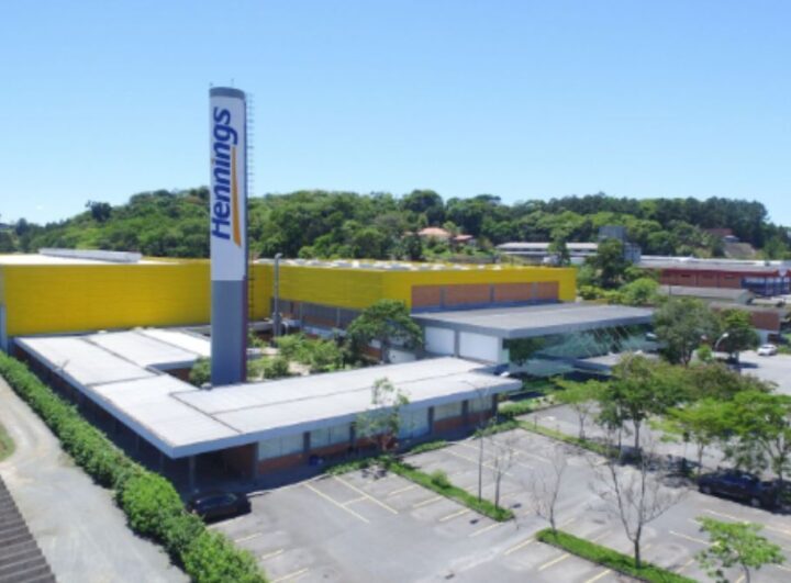 Blumenau ganha nova unidade do Grupo Hennings dedicada à montagem de mangueiras
