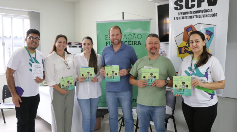 Sicoob realiza palestra educativa para crianças da Assistência Social em Papanduva