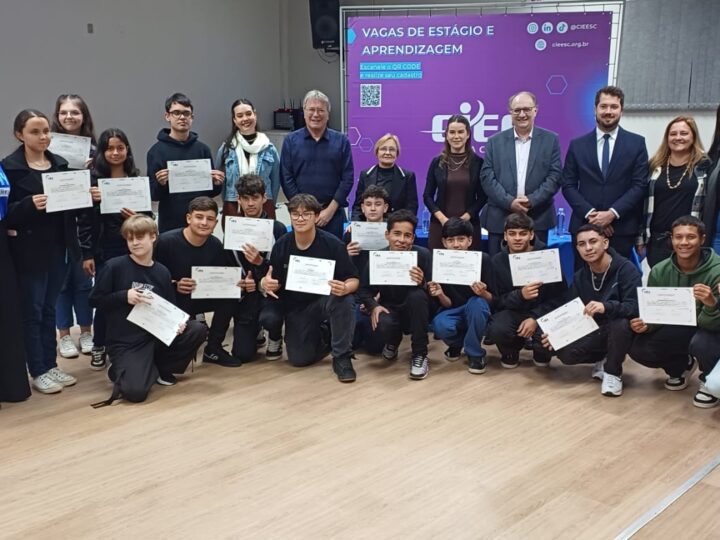 Formatura da segunda turma do PIT em parceria com o projeto #Atitude celebra conquistas de jovens em São Bento do Sul