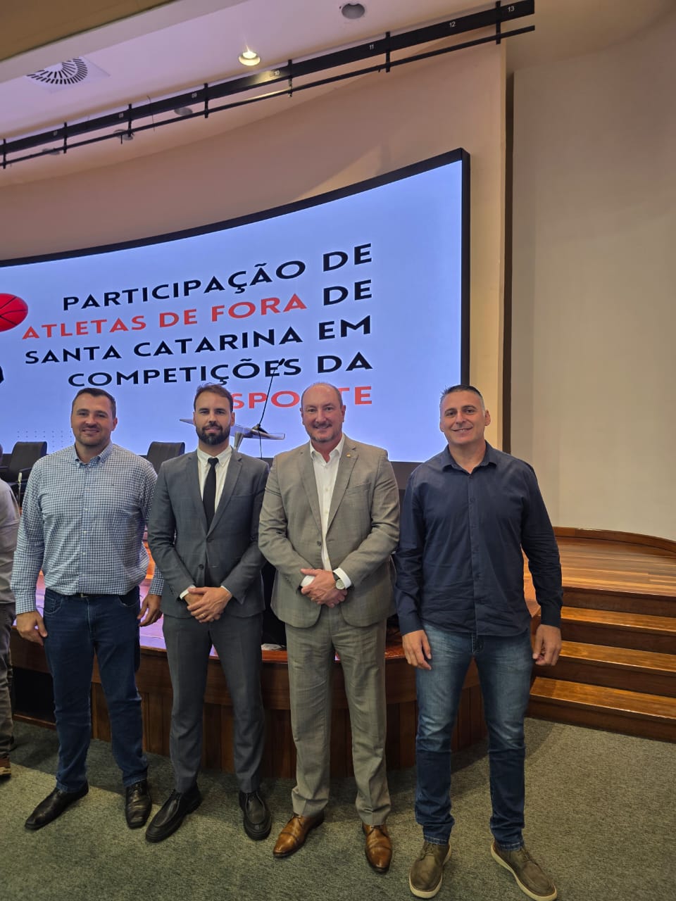 Representantes da Fundação Municipal de Desportos participam de audiência pública na Assembleia Legislativa de SC