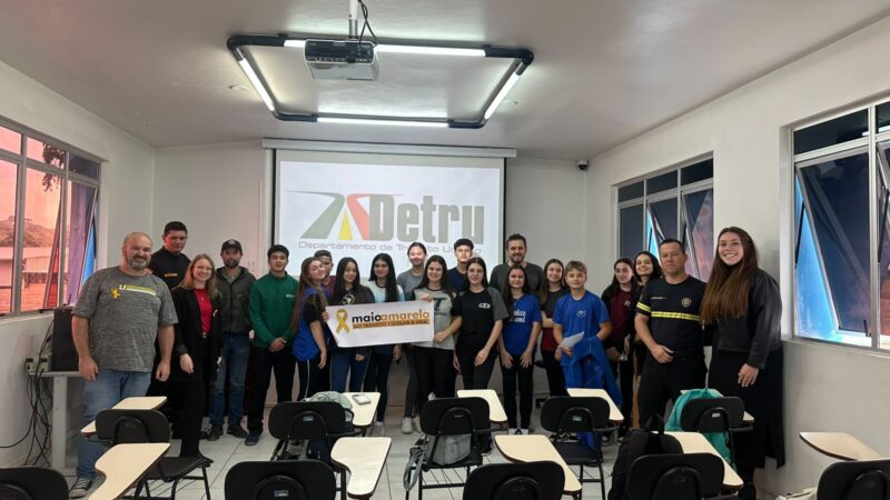 Maio Amarelo: vereadores mirins visitam o Detru