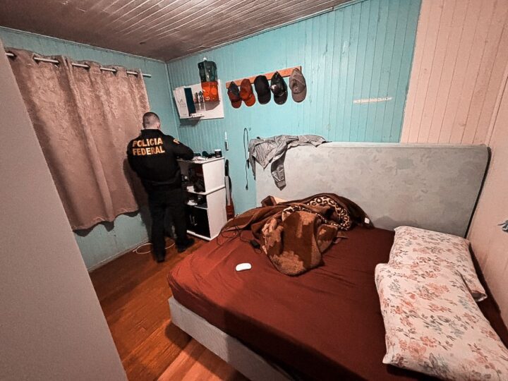 Homem é preso por armazenar material de abuso sexual infantojuvenil em SC