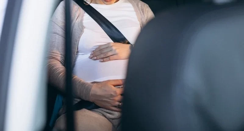 Motorista foge após acidente envolvendo mulher grávida em Canoinhas