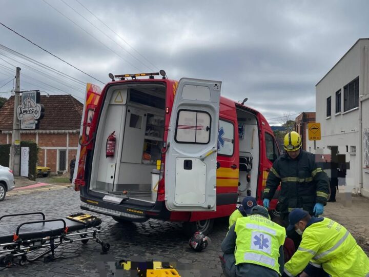 Acidente de trânsito mobiliza Corpo de Bombeiros em Mafra