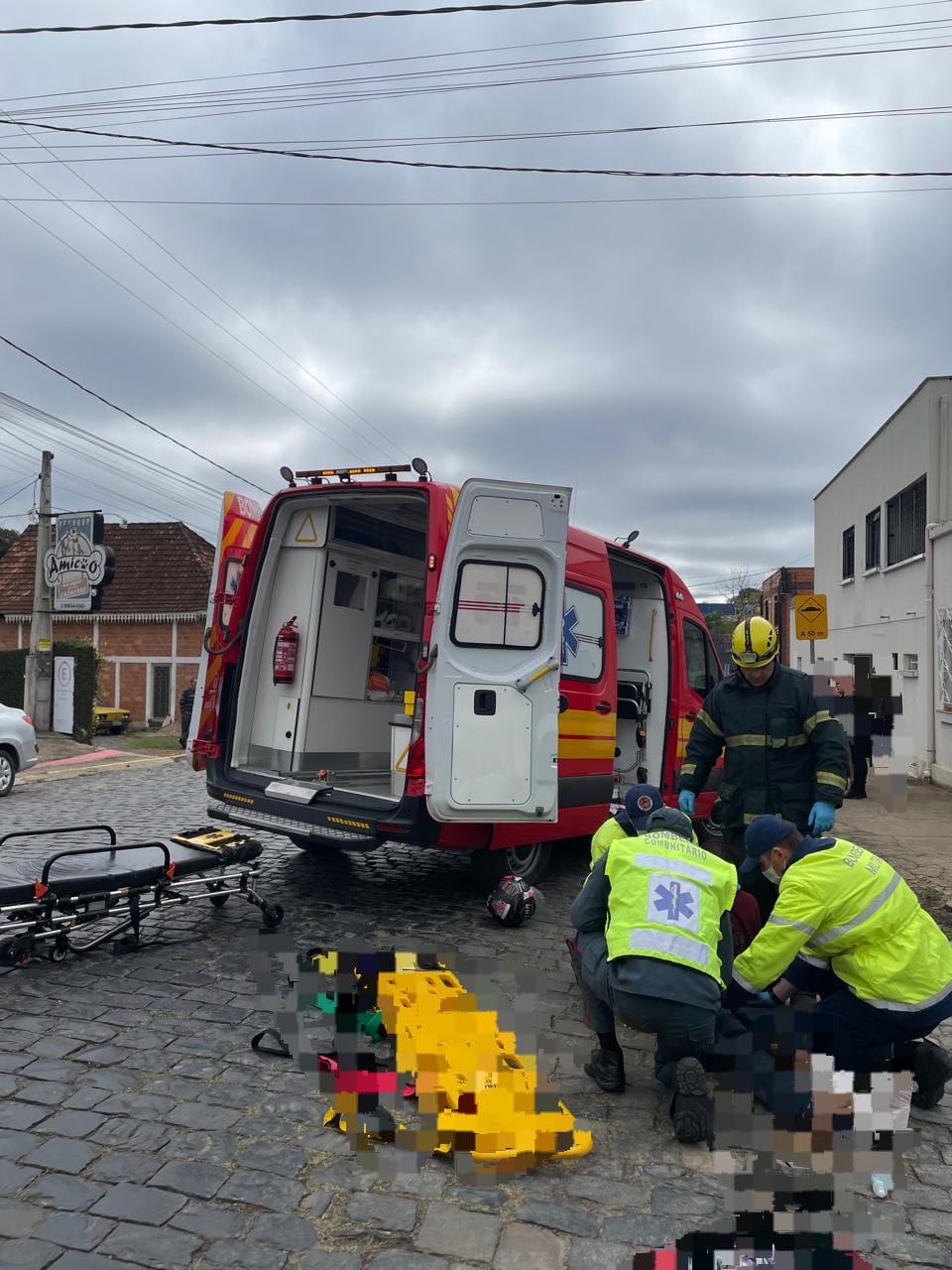 Acidente de trânsito mobiliza Corpo de Bombeiros em Mafra
