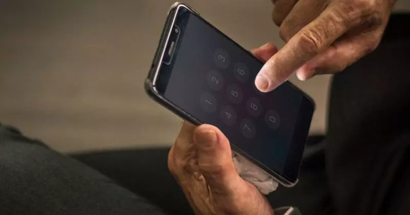 Homem é preso após atrair menina para encontro em SC usando perfil falso nas redes sociais