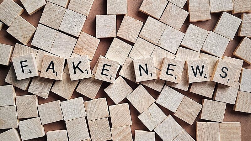 Noticias Falsas e Distorcidas