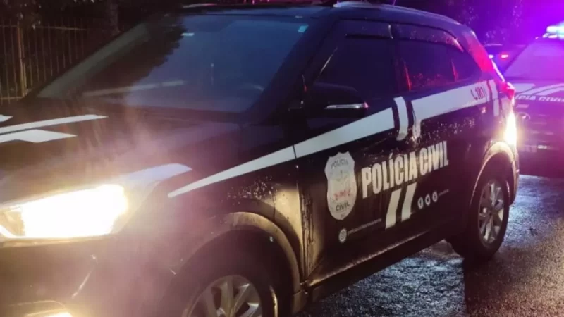 Adolescentes são alvos de operação por ameaça de atentado em escola em SC