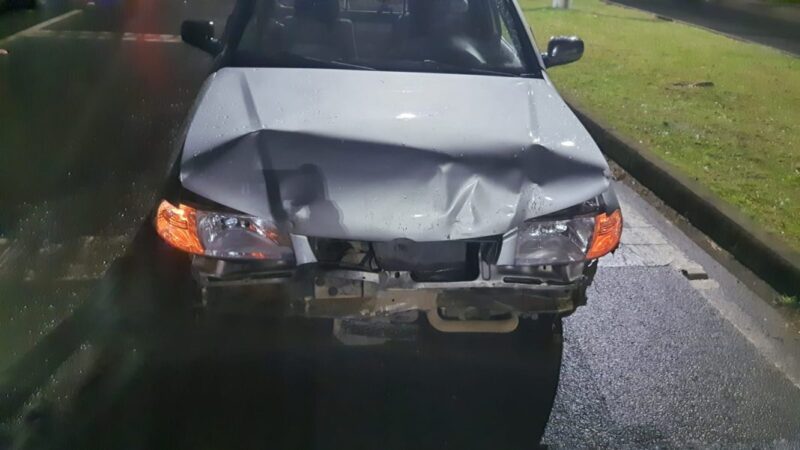 Condutor de Saveiro colide em traseira de Gol na SC 477