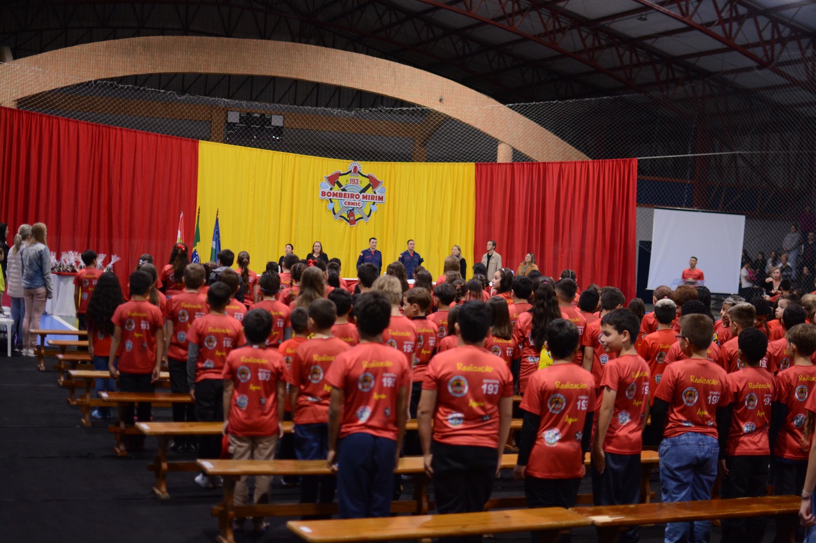 Corpo de Bombeiros Militar de Santa Catarina formou mais de 220 Bombeiros Mirins em Rio Negrinho