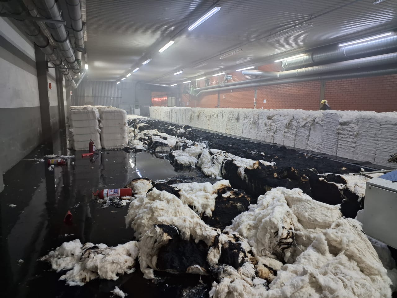 Incêndio é contido na empresa Fiação São Bento em São Bento do Sul