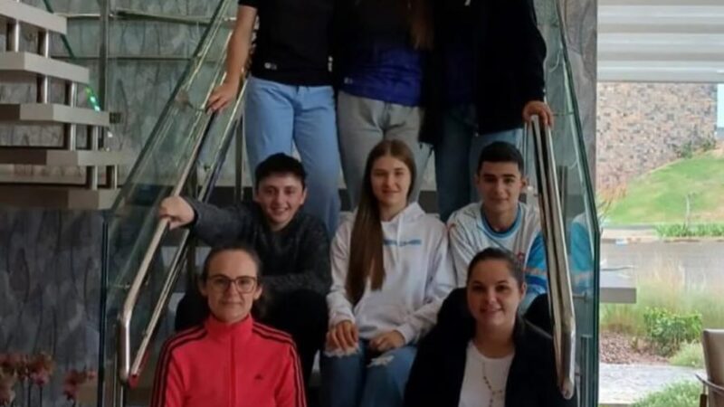 Estudantes de Santa Terezinha brilham na Fase Estadual dos JESC em São Miguel do Oeste