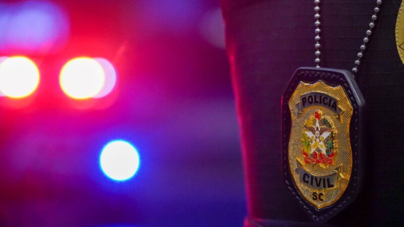 Polícia Civil encontra grávida em ponto de comércio de drogas em Mafra