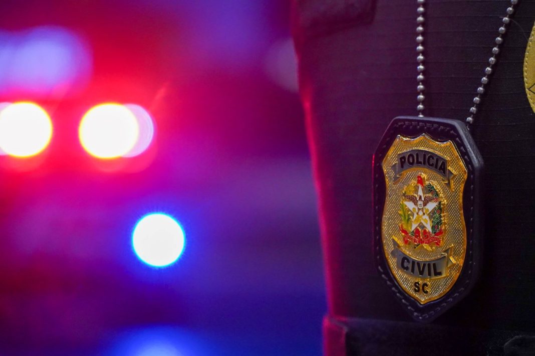 Polícia Civil encontra grávida em ponto de comércio de drogas em Mafra