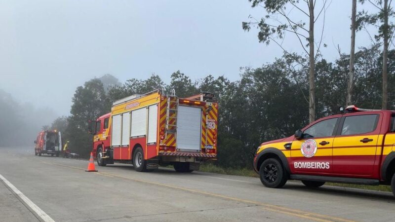 Motorista fica ferido após capotamento na SC-477, em Canoinhas