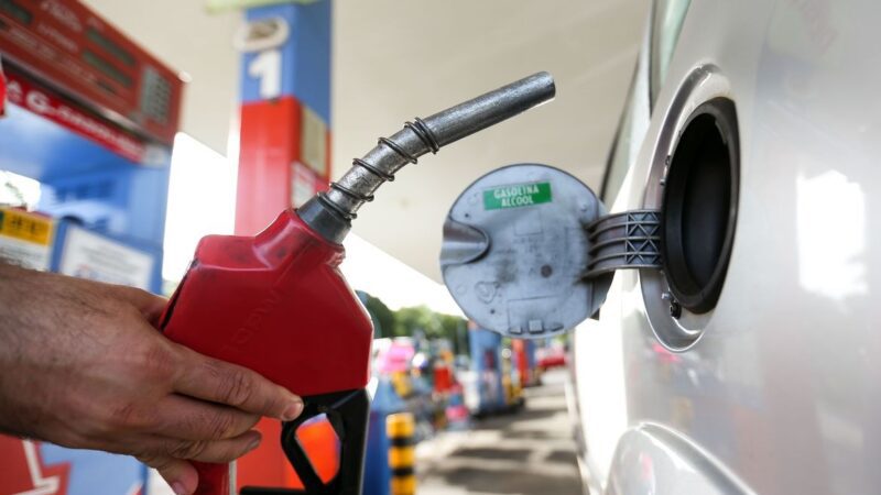 Procon divulga nova pesquisa de preço do combustível