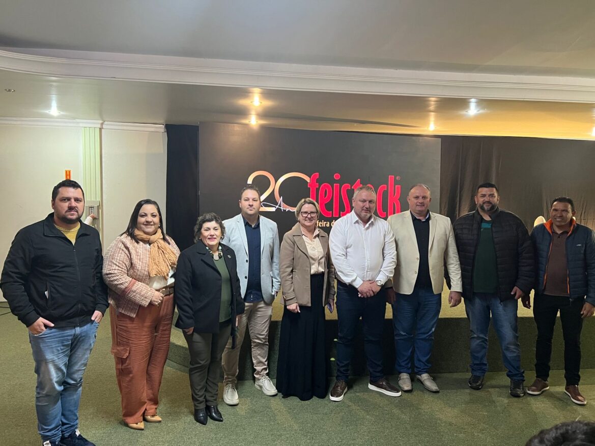 Legislativo visita mais uma edição da Feistock