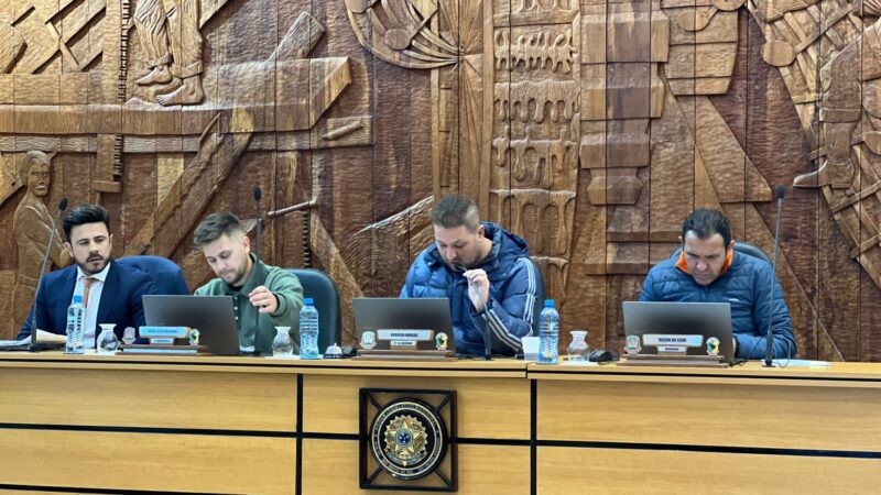 Projetos do Executivo seguem em tramitação após reunião das comissões