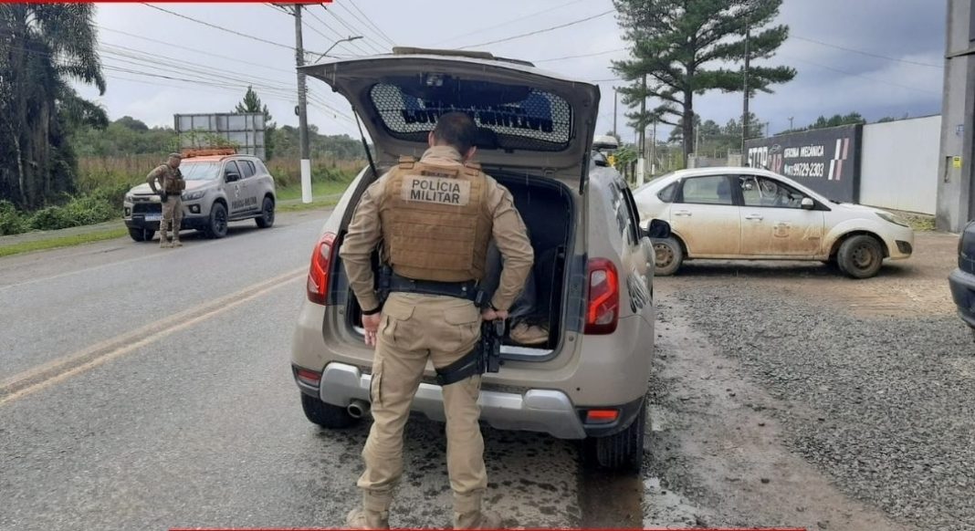 PM de Três Barras recupera veículo furtado em Matos Costa