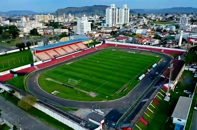 Justiça define regras para presença de menores na Festa do Pinhão 2025 em Lages