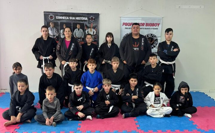 Papanduva recebe cerimônia de graduação do projeto “Arte Suave a Todos” com aulas gratuitas de jiu-jítsu