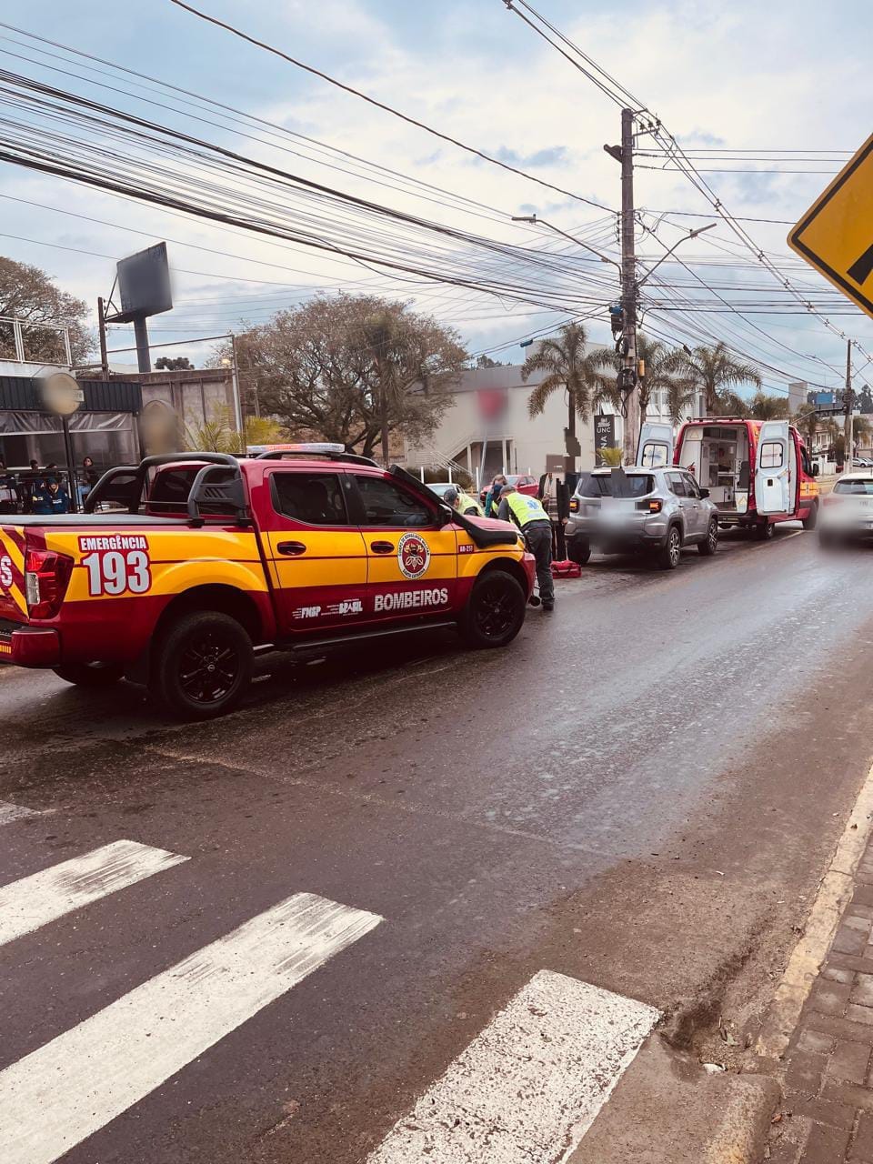 Mulher Fica Ferida Após Queda de Motocicleta em Mafra