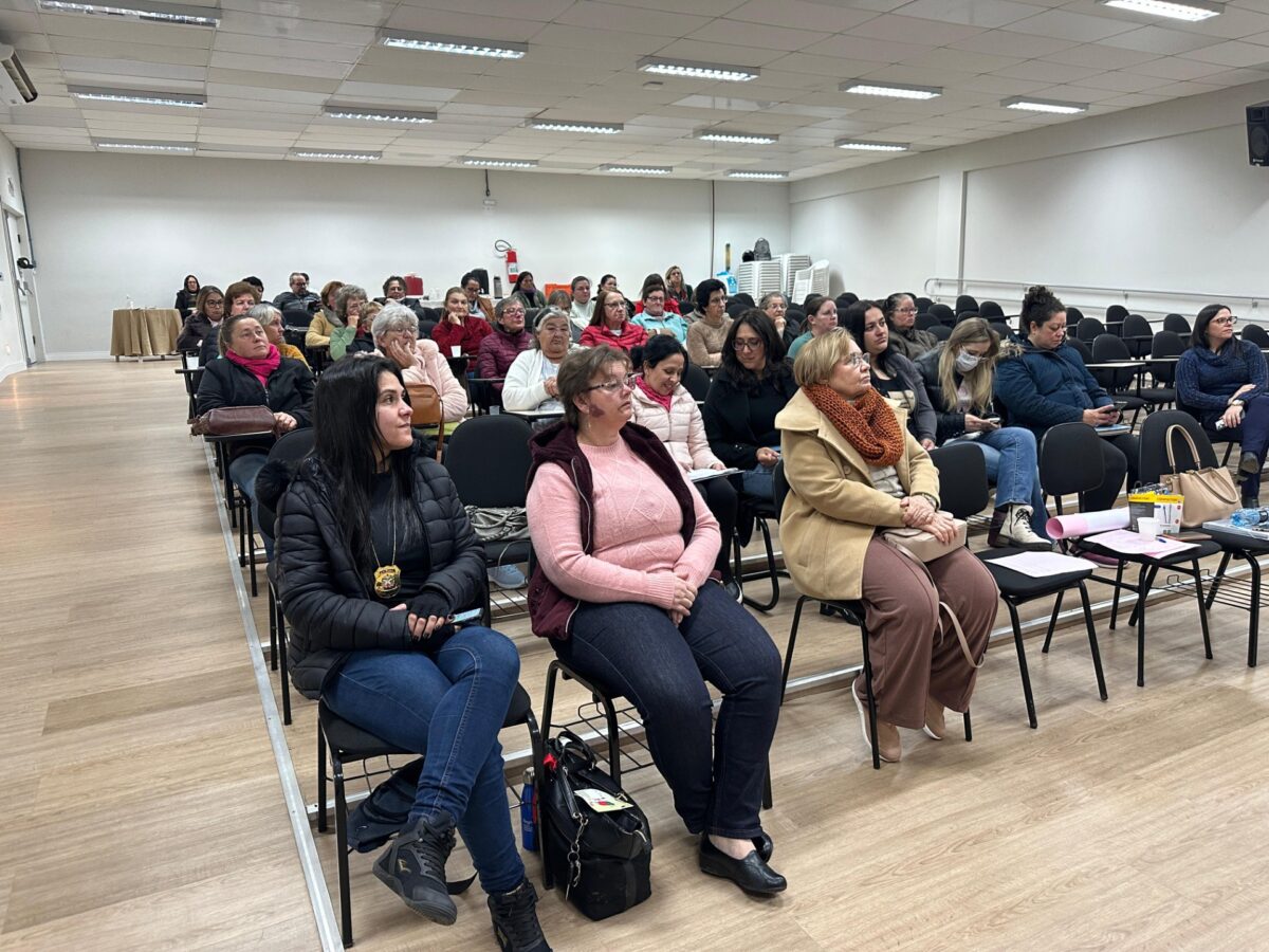 Climatério realiza pré-conferência com foco nas políticas públicas para mulheres