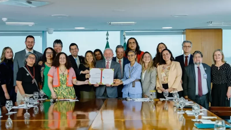 Lula sanciona lei que proíbe uso de animais em testes cosméticos